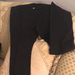 LuLuLemon yoga pants